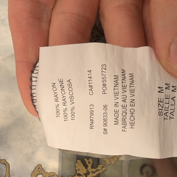 Elegant Black Evening Gown - Picture 3 of 7